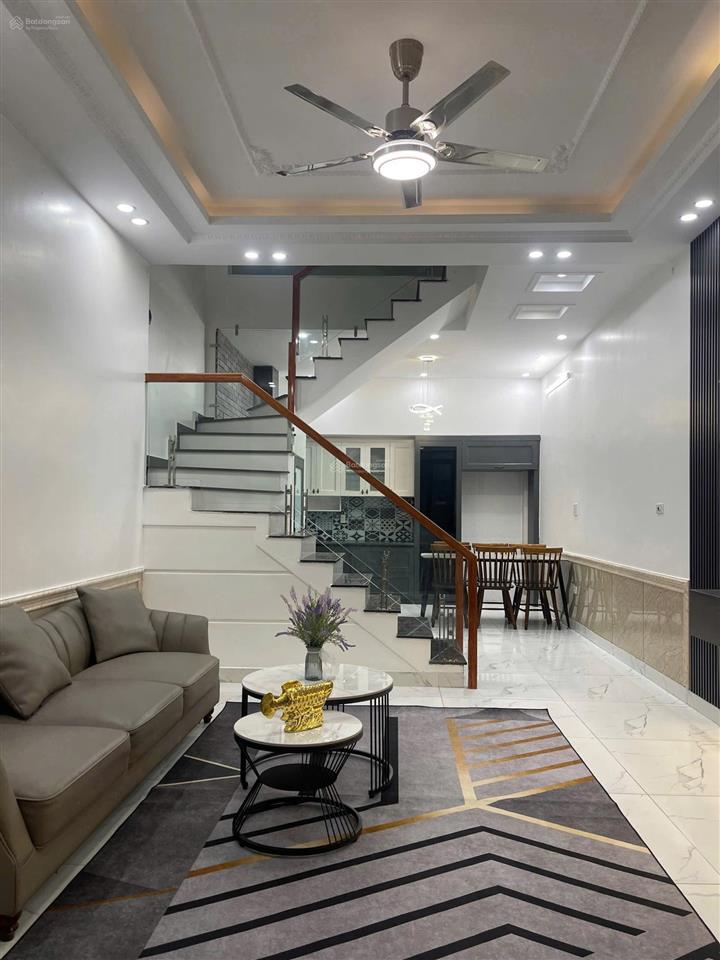 Nhà 4 tầng tại phương lưu, vạn mỹ  ô tô đỗ cửa ngày đêm