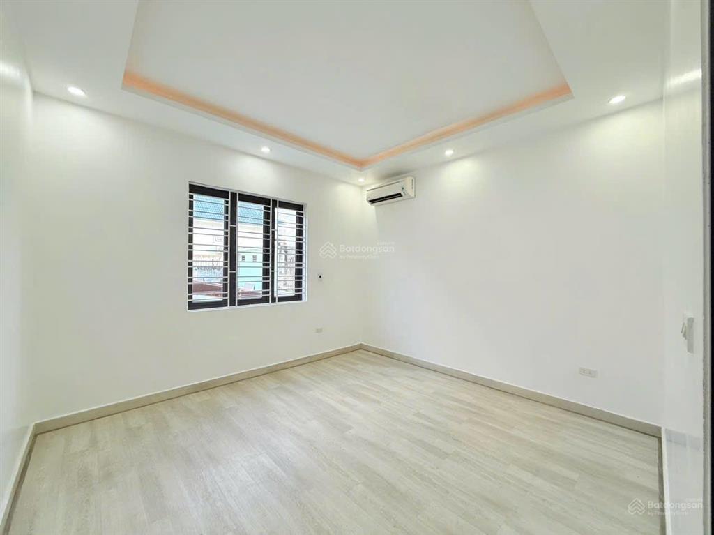Nhà 4 tầng tại phương lưu, vạn mỹ  ô tô đỗ cửa ngày đêm