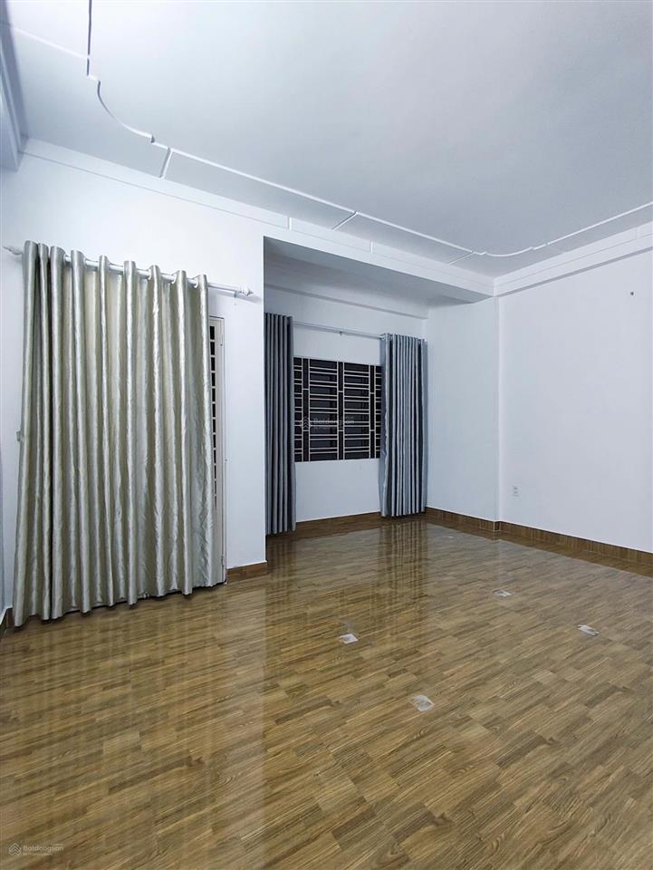 Bán nhà 3 tầng ngõ 389 đằng hải, hải an  ô tô đỗ cửa