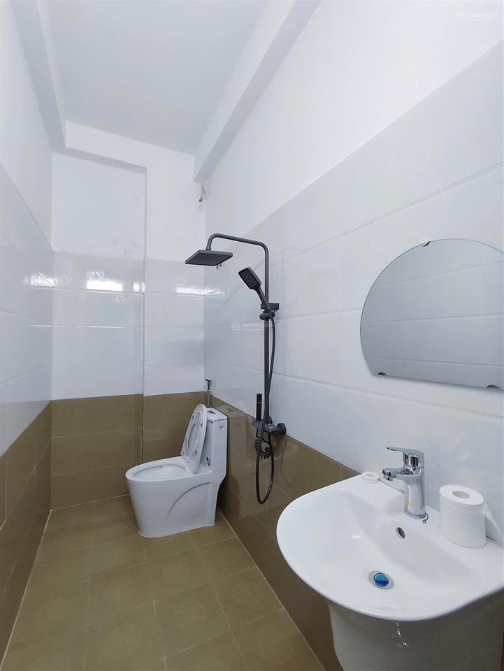 Bán nhà 3 tầng ngõ 389 đằng hải, hải an  ô tô đỗ cửa