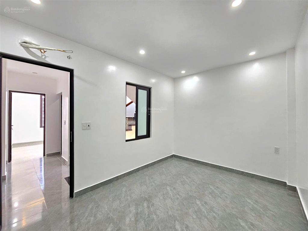 Căn góc 3 tầng độc lập xây mới  128 tôn đức thắng, phường an biên