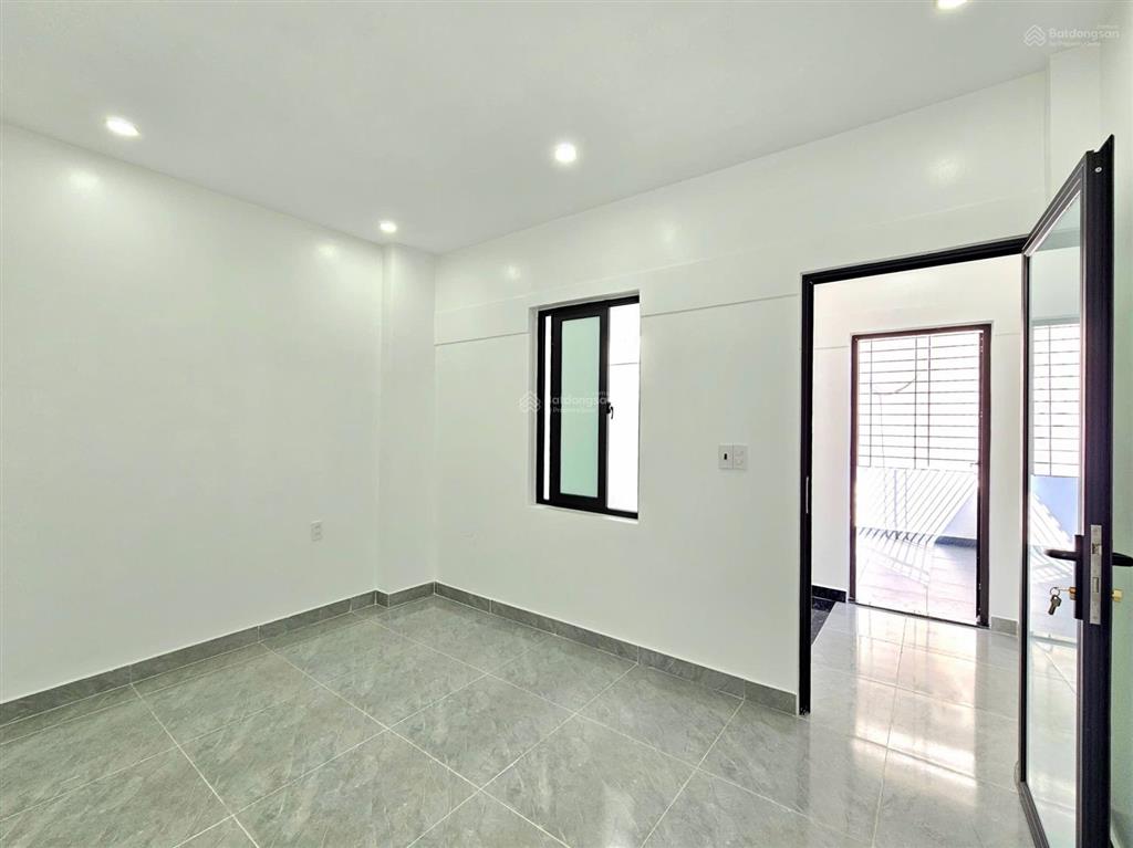 Căn góc 3 tầng độc lập xây mới  128 tôn đức thắng, phường an biên