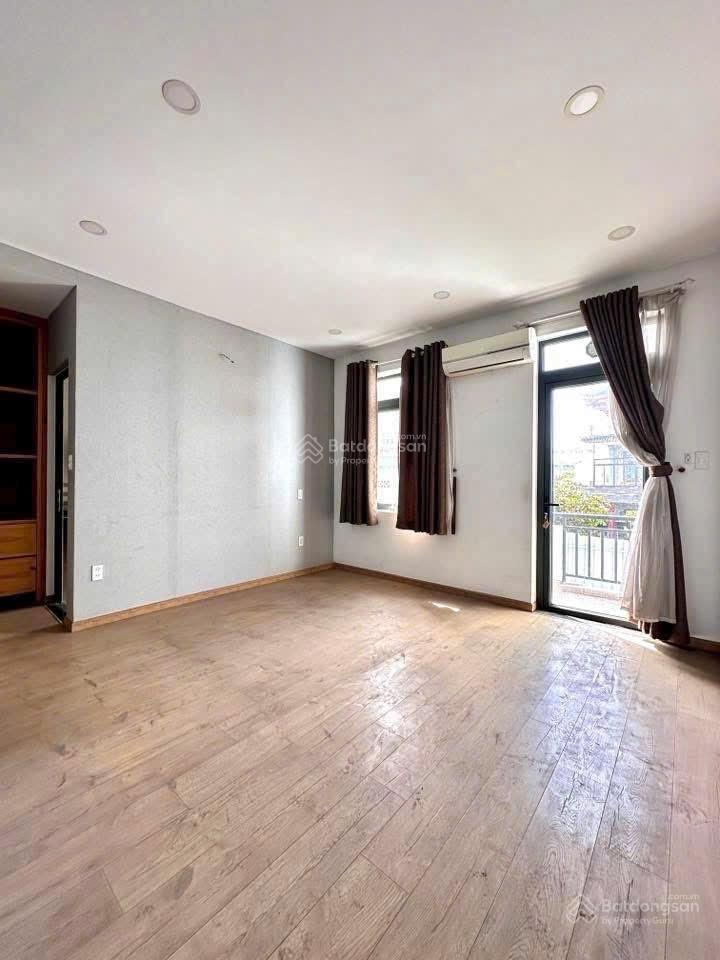 Bán nhà 3 tầng  hẻm 1/ lê đức thọ  151m2 (5.8m x 26m) giá tốt nhất khu vực  chỉ 85 triệu/m2