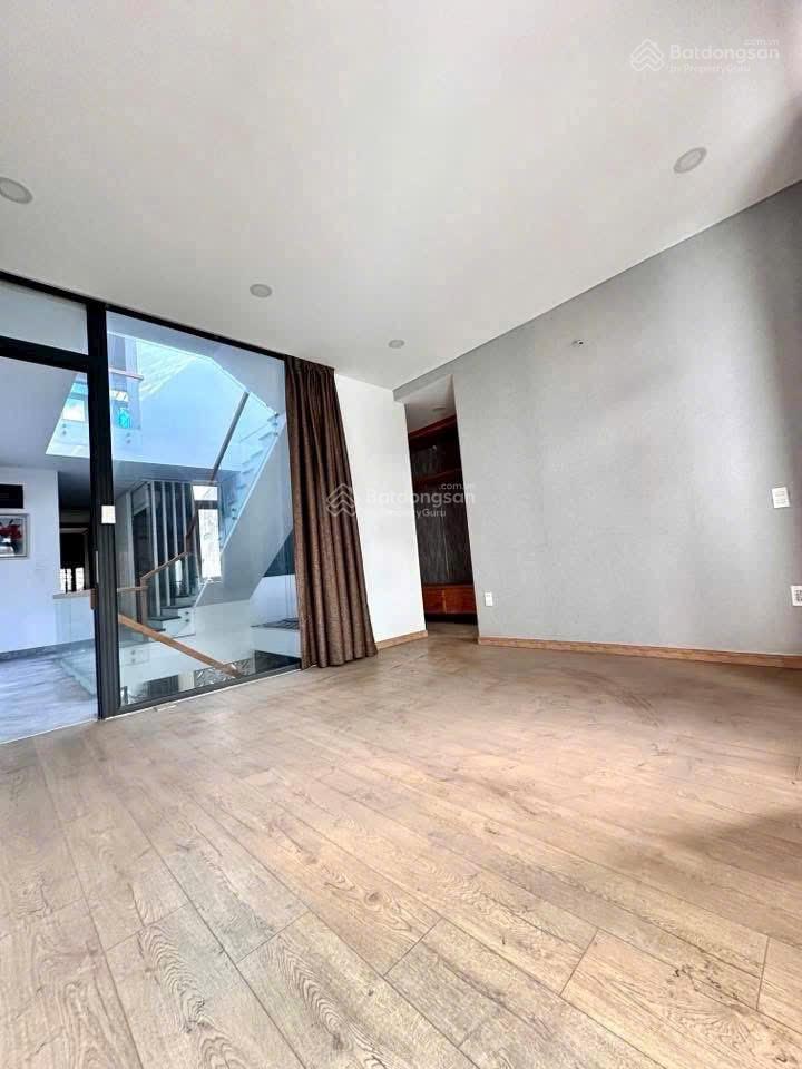 Bán nhà 3 tầng  hẻm 1/ lê đức thọ  151m2 (5.8m x 26m) giá tốt nhất khu vực  chỉ 85 triệu/m2