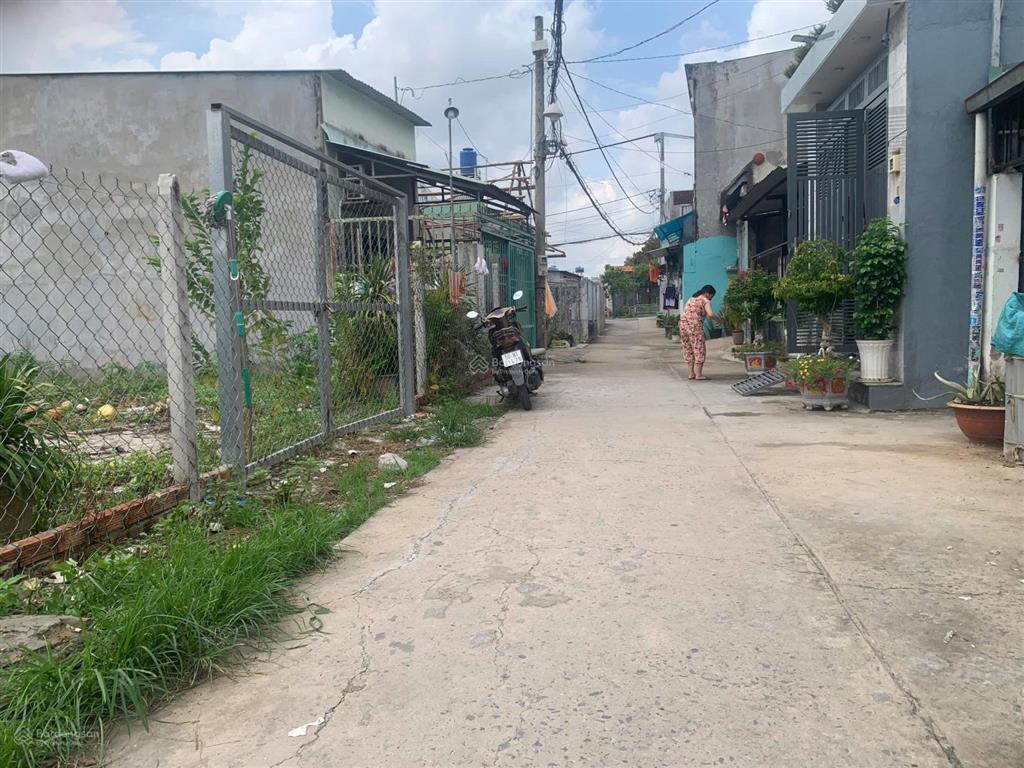 Bán lô đất đẹp thạnh xuân 24 ( 249m ngang 12m x 21m  mặt tiền 5m  giá tốt chủ cần bán gấp