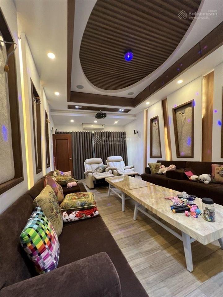 Bán biệt thự cao cấp giá tốt (359m2) ven sông  nội thất nhập khẩu  giá rẻ tìm chủ nhân mới