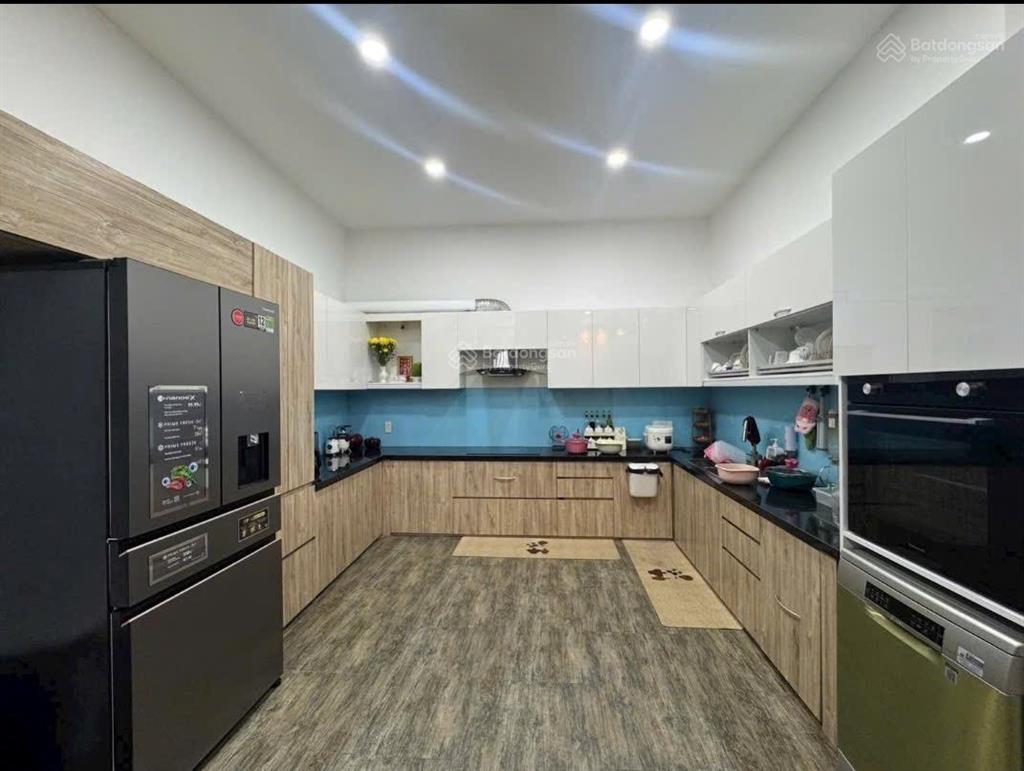 Giảm sốc biệt thự vila 155m2  3 tầng đường vườn lài an phú đông. đẹp cao cấp vào ở ngay