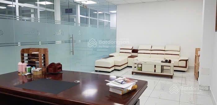 Bán xưởng 1300m2  quốc lộ 1a  an phú đông  đang cho thuê có dòng tiền trên 100 triệu/tháng
