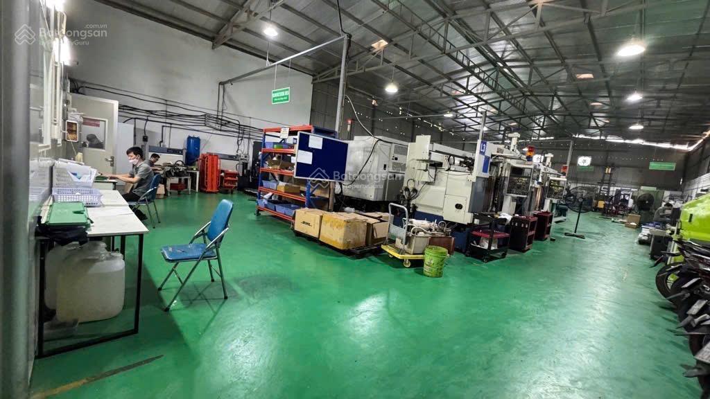Bán xưởng 1300m2  quốc lộ 1a  an phú đông  đang cho thuê có dòng tiền trên 100 triệu/tháng
