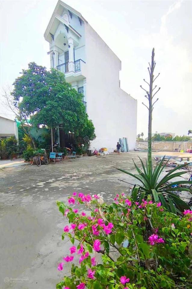 Bán nhà + đất 442m2  an phú đông 25  15m x 30m  mặt tiền 8m giá tốt chủ cần bán gấp