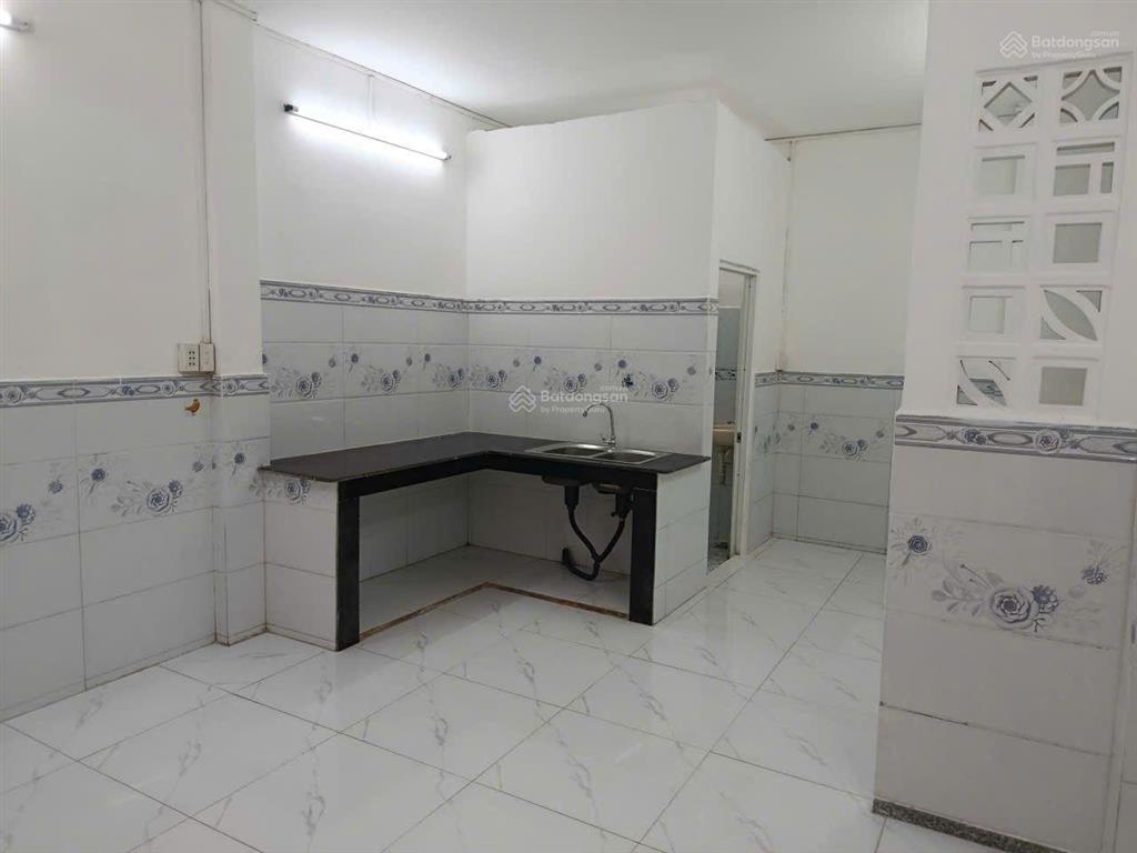 Bán nhà 56m2, tại đường hậu giang, phường phú lâm, quận 6 cũ, giá chỉ 5,6 tỷ