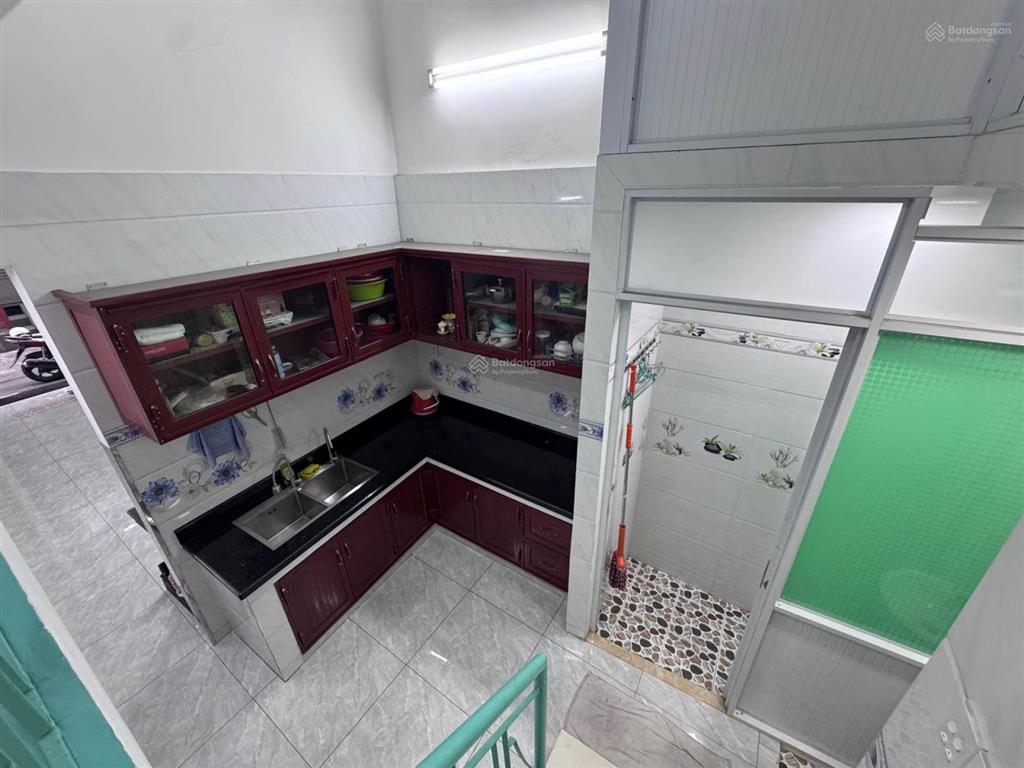 Bán nhà 3 tầng  hẻm 4m thông  thái phiên  q11  36m2  giá chỉ 6 tỷ hơn