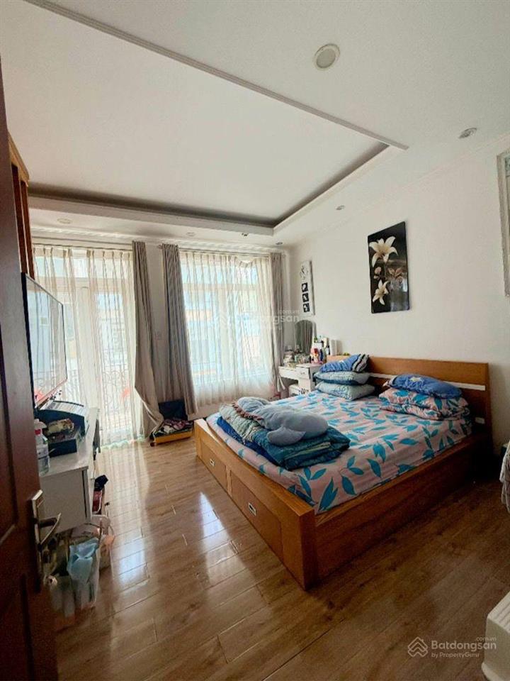 Nhà đẹp 3 tầng  80m2  ngang 6x14m  hậu giang  ô tô 2 chiều qua lại tấp nập  nhỉnh 19 tỷ