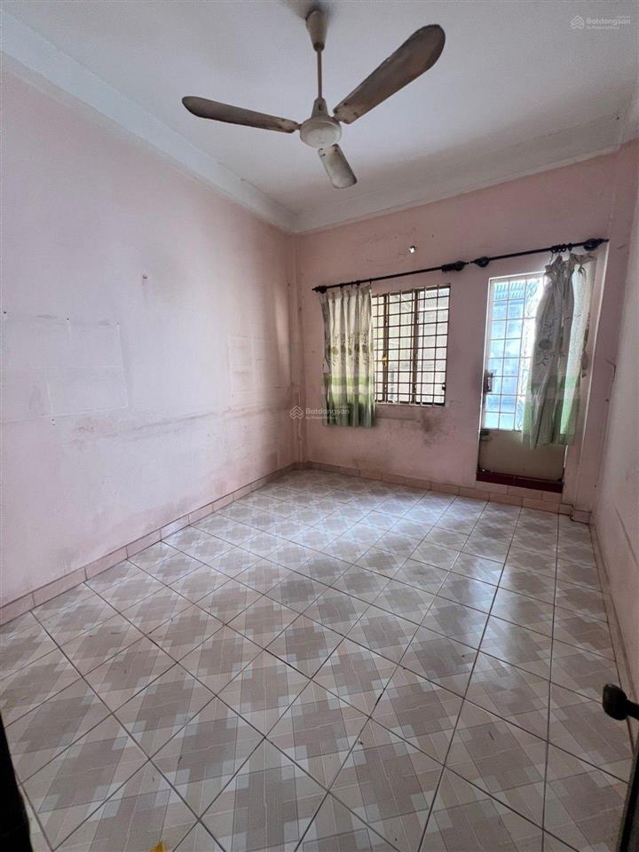 Hẻm xe hơi phạm văn chí  phường bình tiên  nhà 67m²  ở hay cải tạo, xây mới đều được  6 tỷ hơn