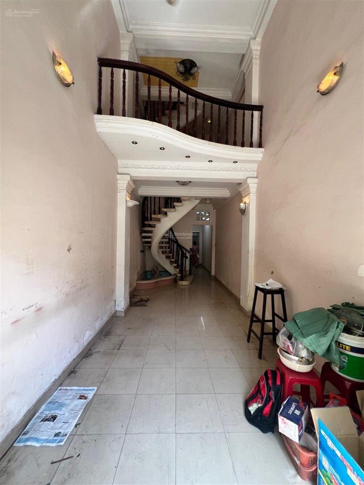 Hẻm xe hơi phạm văn chí  phường bình tiên  nhà 67m²  ở hay cải tạo, xây mới đều được  6 tỷ hơn