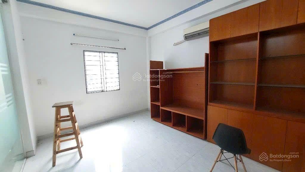 Bán nhà riêng 75m2, ngang 5.5m, đường lương văn can, phường phú định, giá chỉ 4.6 tỷ tl ngay chủ