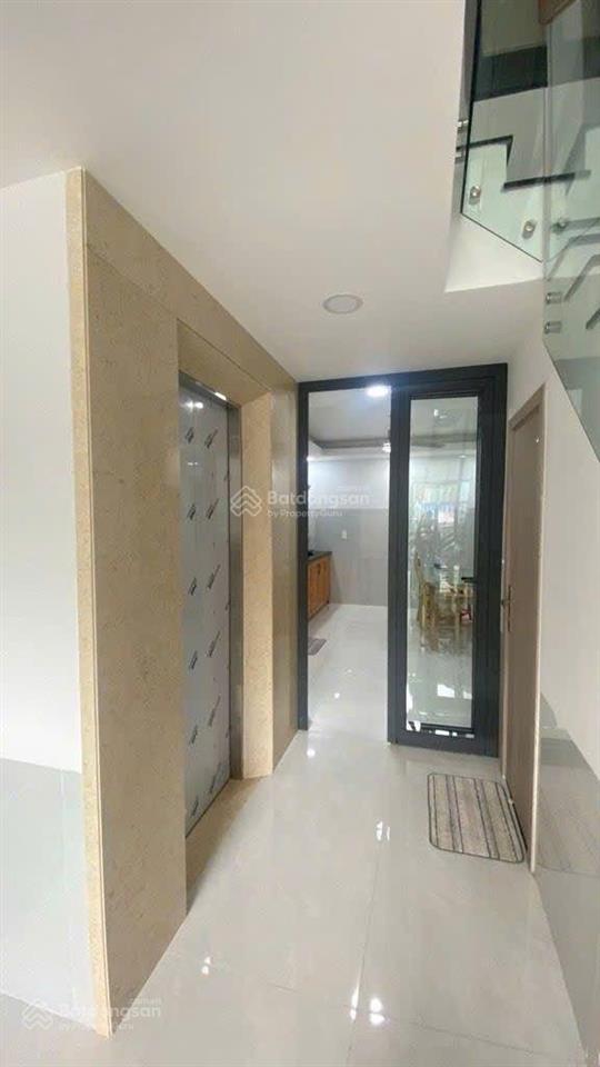 Mặt tiền chợ ngay cư xá phú lâm d, lý chiêu hoàng, quận 6 cũ, 4 tầng, 64m2, 4x16m, 17 tỷ hơn