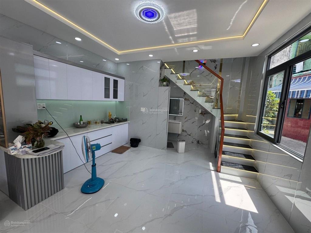 Bán nhà hẻm xe tải phạm phú thứ  p. bình tiên  q6 cũ  40m2  5,6 tỷ