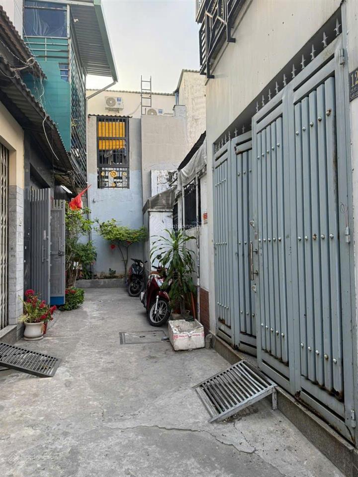 Bán nhà 2 tầng 45m2, lê văn thọ, phường 16 gò vấp, gần cv làng hoa, giá chỉ 4,5 tỷ 100tr/m2 siêu rẻ