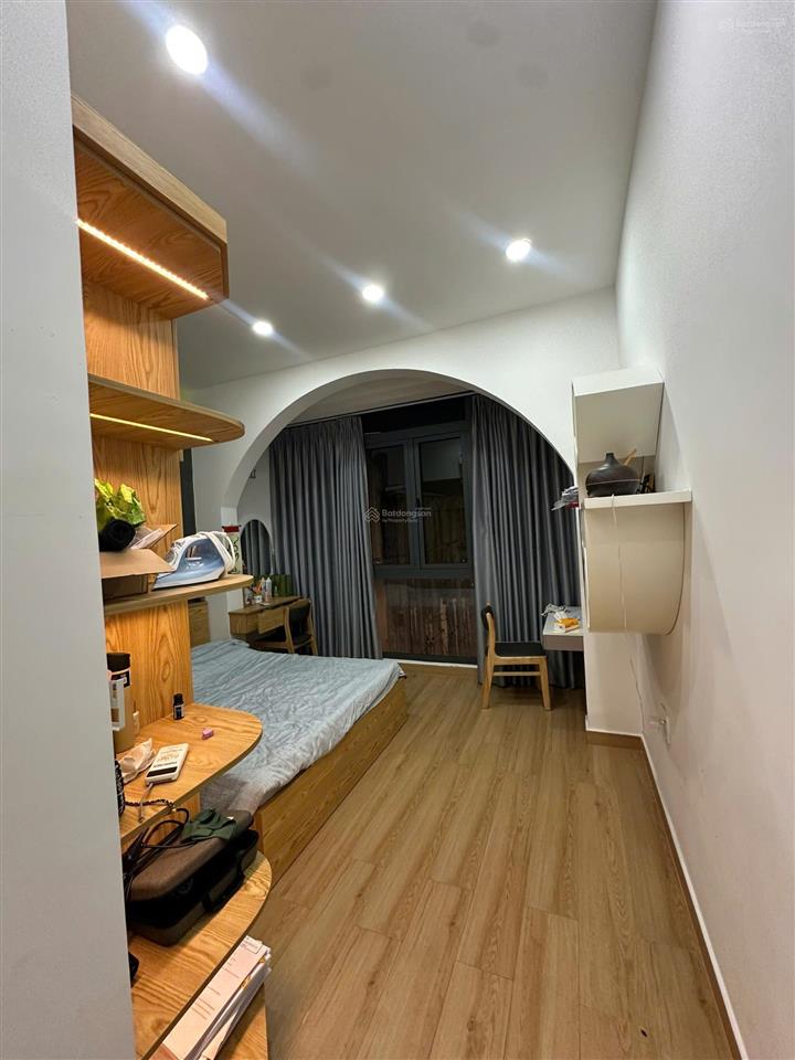 Bán nhà 2 tầng, 41m2 thống nhất, p11 cũ, gò vấp. ngay bv hồng đức. nhà mới đẹp. giá chỉ 4,950 tỷ