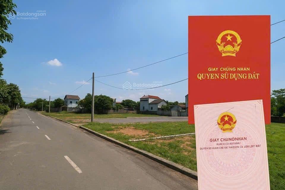 Bán đất phú cát hòa lạc, vị trí đẹp, gần đại học quốc gia giá chỉ 2.2 tỷ/lô