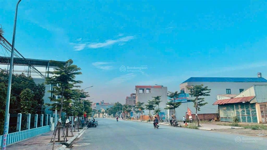 Bán đất phú cát hòa lạc, vị trí đẹp, gần đại học quốc gia giá chỉ 2.2 tỷ/lô