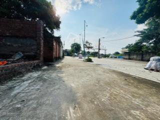 Chỉ 2,5 tỷ cần bán nhanh đất gần đại học quốc gia xã hòa lạc sổ riêng, sang tên ngay