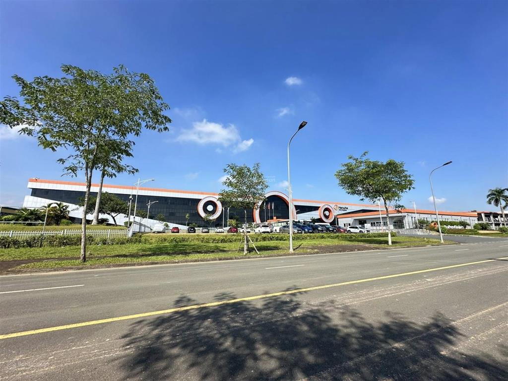 Cần bán gấp lô góc 105m2 trung tâm xã phú cát giá cắt lỗ cho khách thiện chí