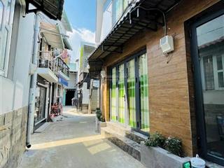 Bán nhà đsh hẻm 1592 huỳnh tấn phát, q7. dt 3,6x7m. tk 1 lầu 2pn. giá 1tỷ368.  0965 004 *** mr huy