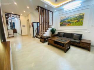 Ngõ đường láng 42m, 7t, 4.2m, giá 12.5 tỷ đống đa hà nội