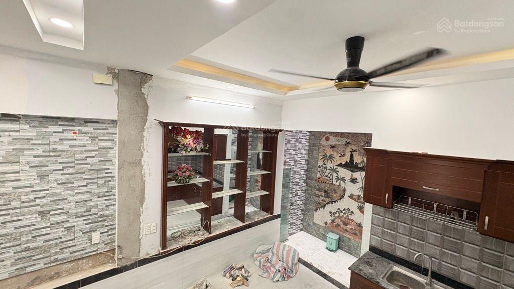 Bán nhà 4 tầng 54m đường thới an 16 phường thới an q12, (4,5*12)giá 6tỷ đường 6m trước nhà