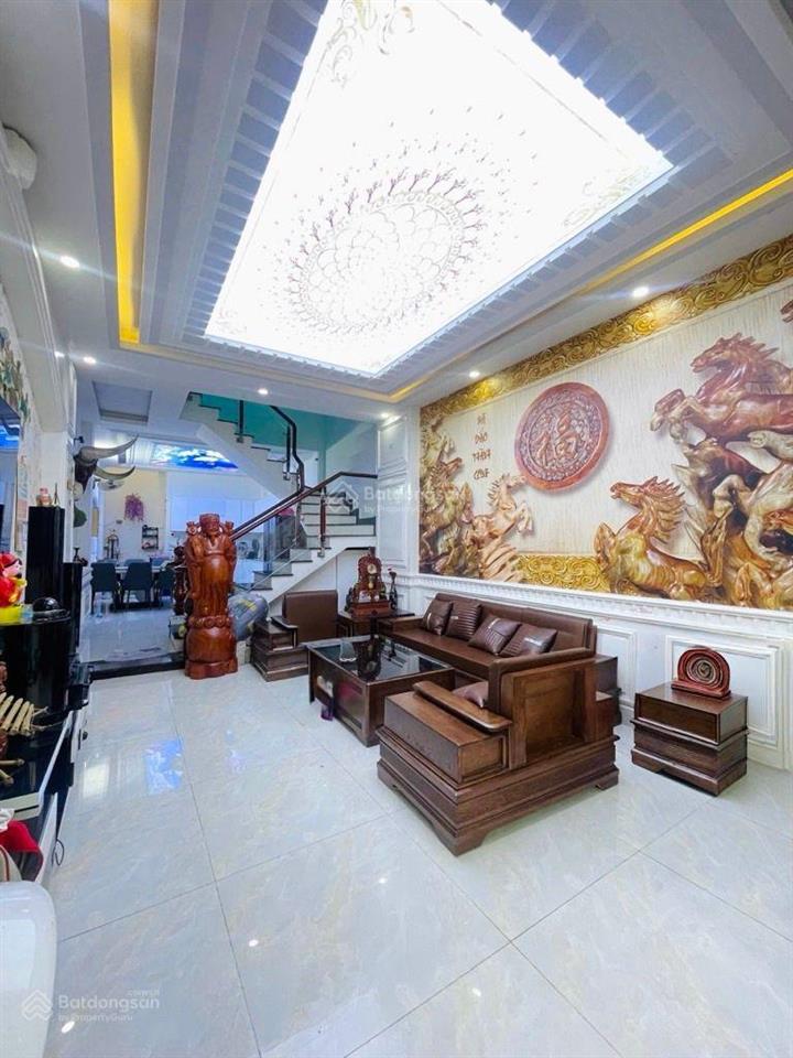 Bán nhà 3 tầng mặt tiền đường thạnh lộc 57 phường thạnh lộc q12, 66m (4mx17m) giá 5,5tỷ đường 7m