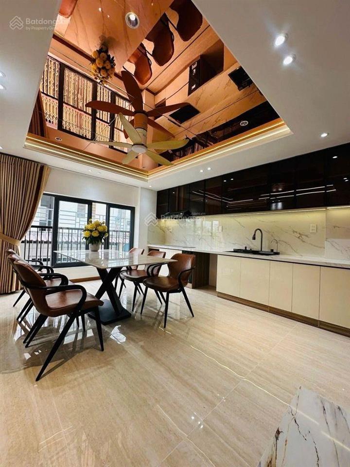 Bán nhà 4 tầng đường thạnh lộc 37, phường thạnh lộc q12 dt72m(5,7*13)giá 6,4tỷ đường trước nhà 5m