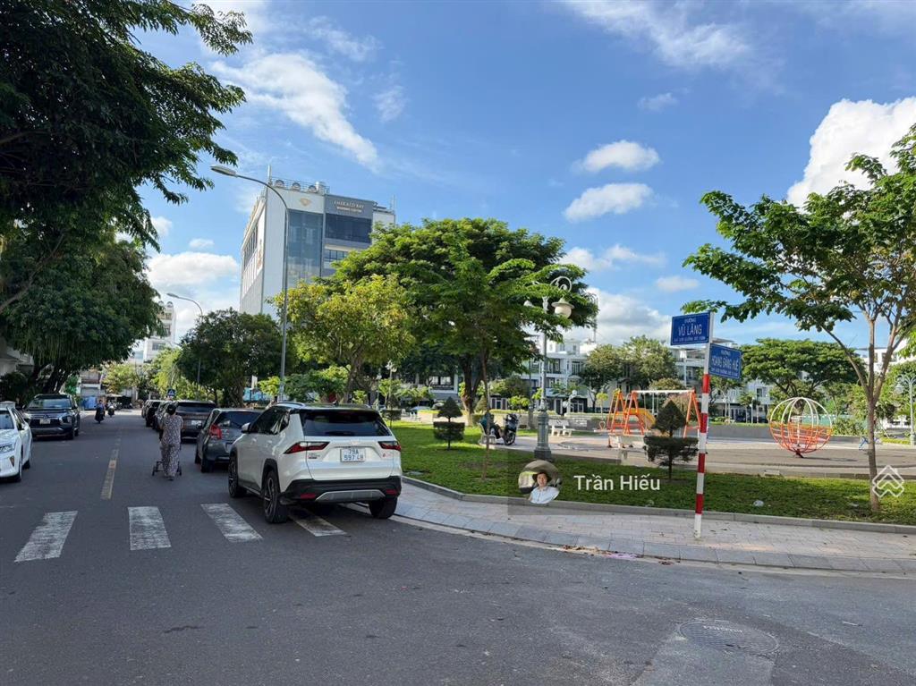 Ngon bổ rẻ kđt vcn phước hải đầu tư hoặc xây ở  lô 90m2 sạch đẹp đường thông song thích quảng đức