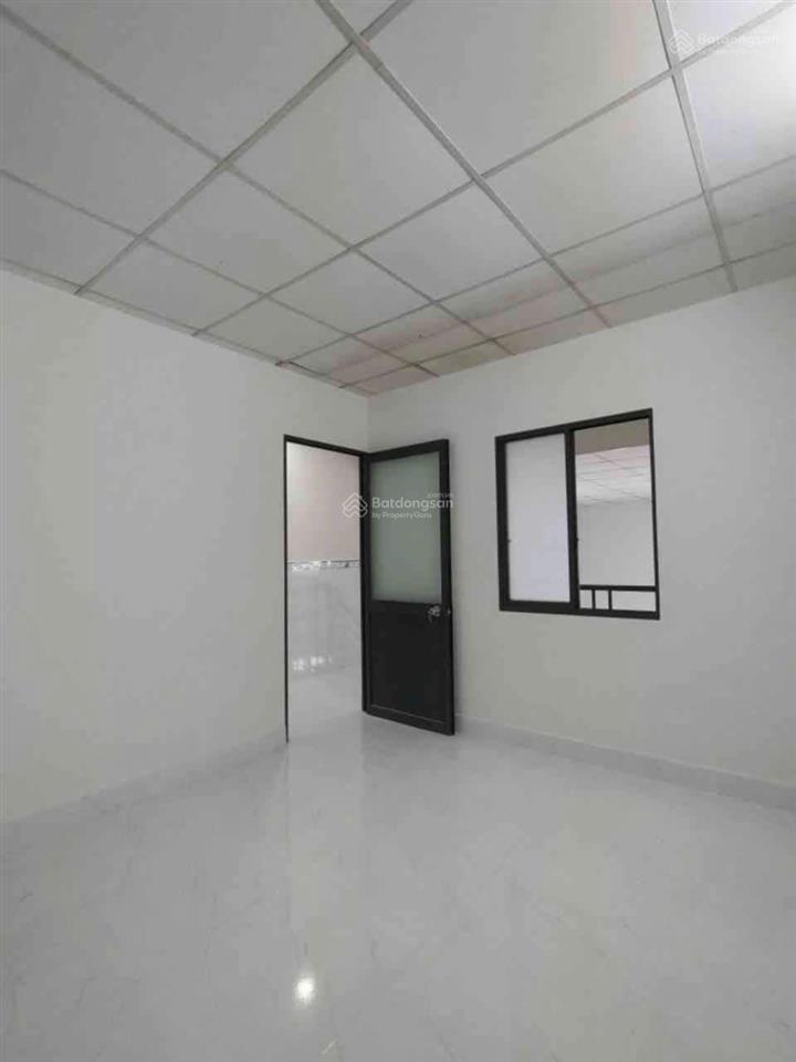 Nhà đẹp hồ văn long chỉ hơn 4 tỷ