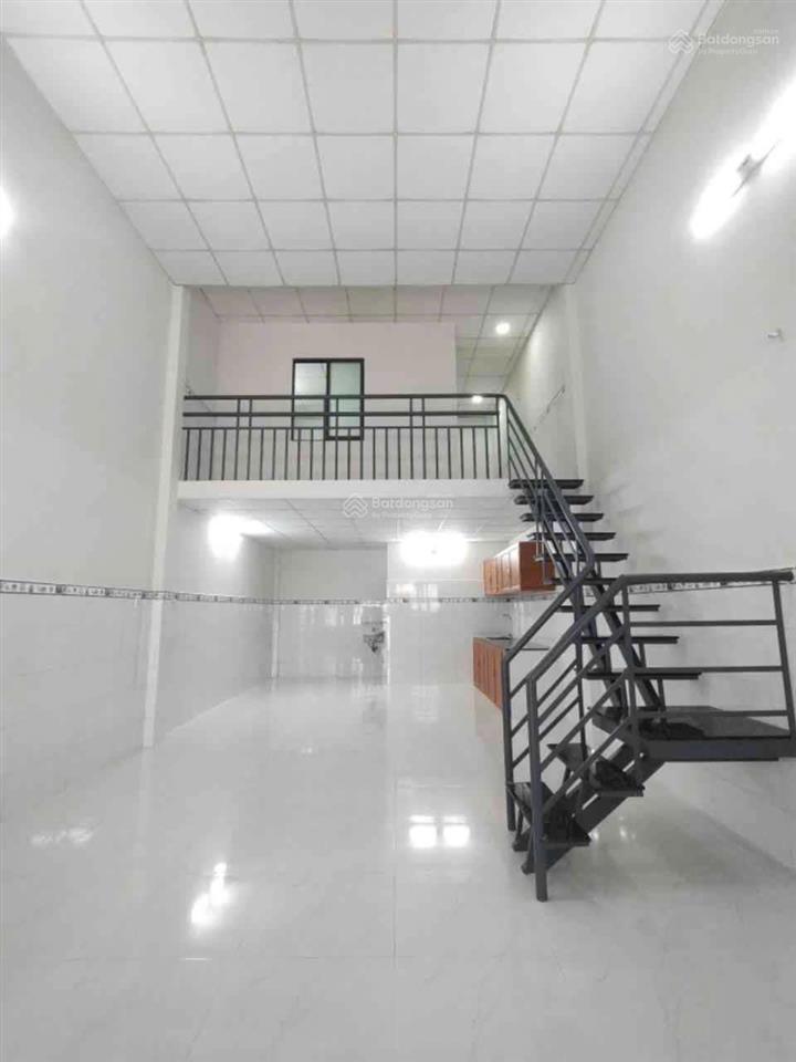 Nhà đẹp hồ văn long chỉ hơn 4 tỷ