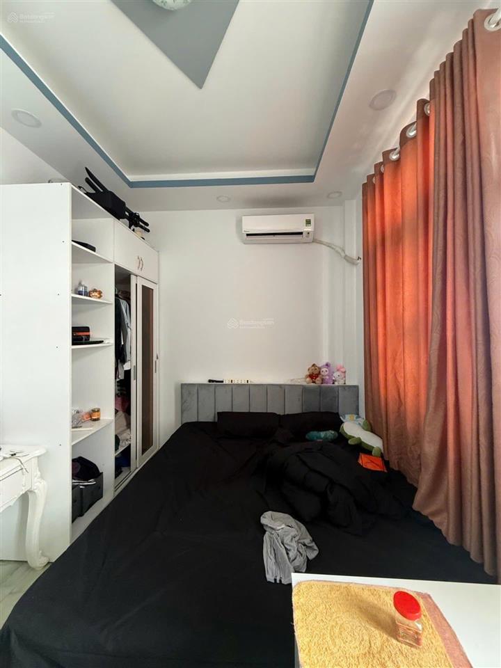 Nhà 4 tầng hxh 6m thông kinh doanh chỉ 6.5 tỷ tl