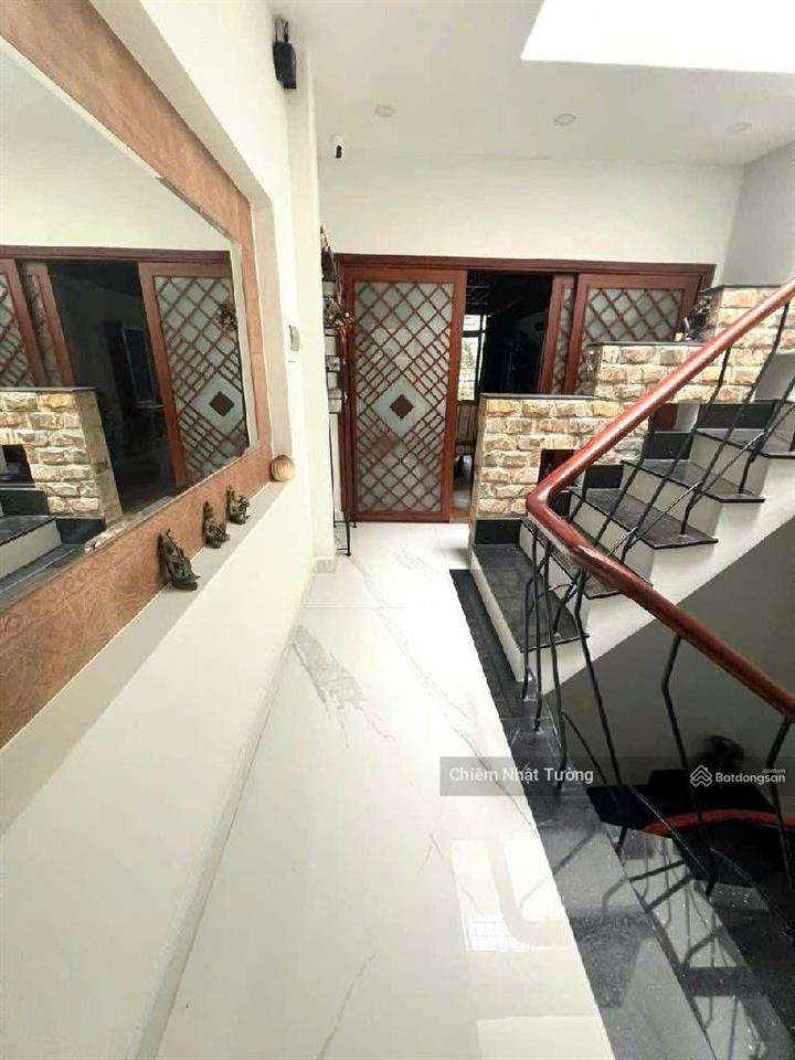 Nhà mặt tiền kd, vị trí đắc địa, ngay bv hùng vương, đh y dược, hùng vương plaza, q10