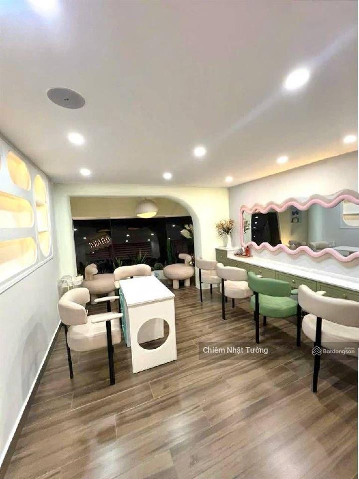 Nhà mặt tiền kd, vị trí đắc địa, ngay bv hùng vương, đh y dược, hùng vương plaza, q10