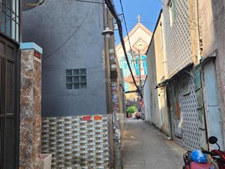 Nhà thống nhất 1 xẹc hẽm oto cách mặt tiền 10m1 trệt 1 lầu dt 56mgiá 6,1 tỷ