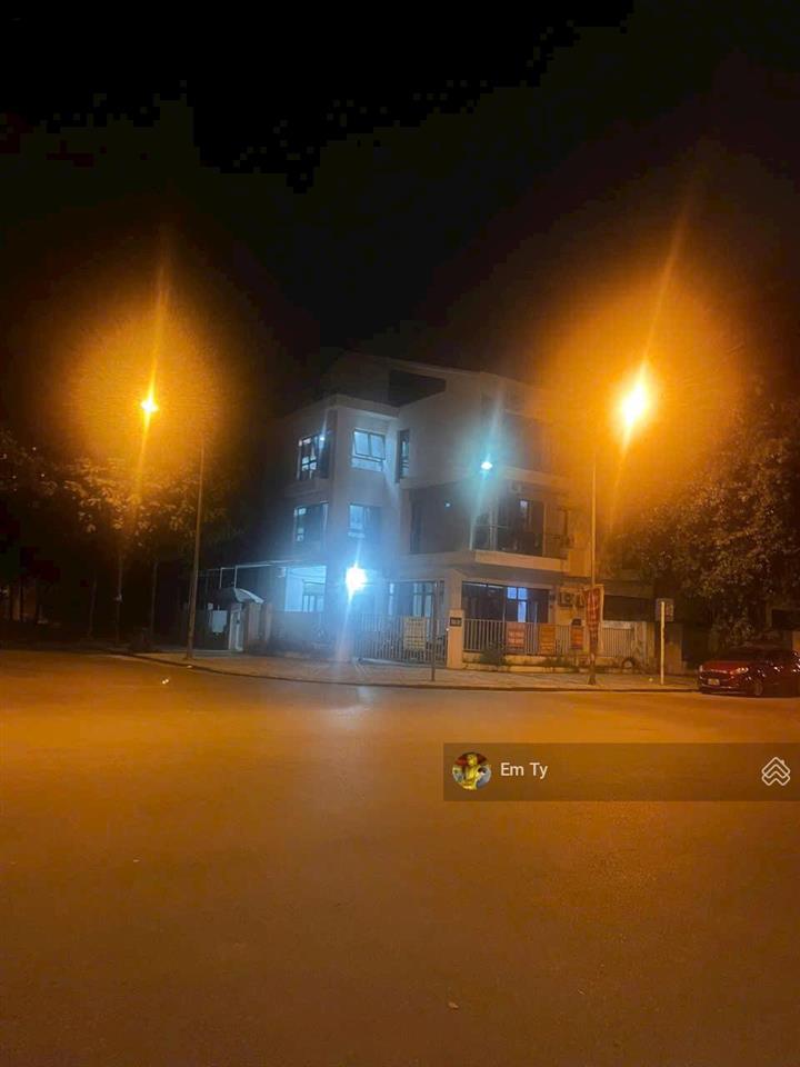 Chính chủ nhờ bán bt dương nội, chủ thiện chí bán, lô góc, kd, giá đầu tư, nhà thô, 225m2, 38tỷ9