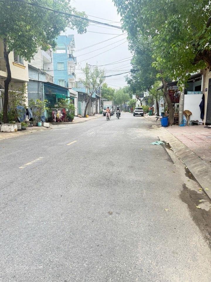 Không có căn thứ 2 3 lầu đường nhựa 5m tặng nội thất ở ngay