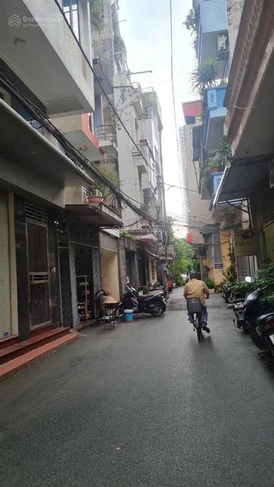 Hiếm! bán nhà lê lợi bà triệu dt 34m2  giá 6tỷ95 , đường trước nhà 3m rộng , ngay gần cầu trắng