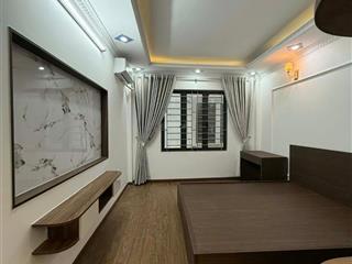 Bán nhà hà trì dt 33m2  ngay gần chợ hà đông , 5 tầng , full nội thất ở ngay