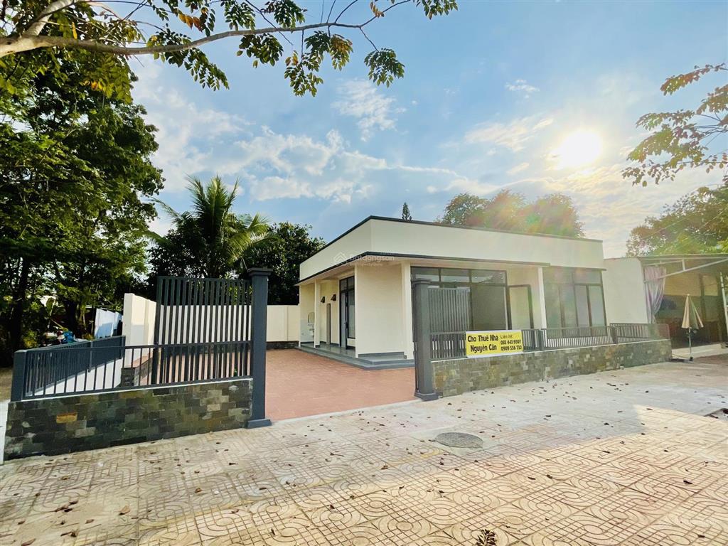 Hàng hiếm tại đường lê lợi, 15 triệu vnd/th, 260m2 cho thuê shophouse, nhà phố thương mại