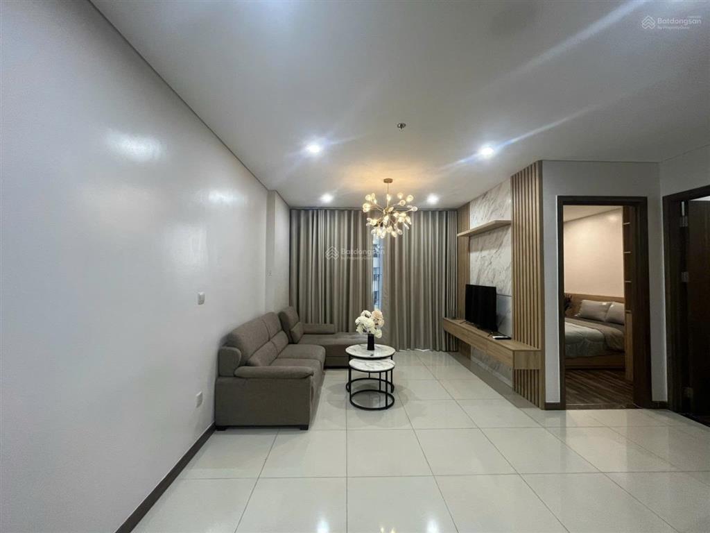 Diện tích 64m2, 2pn/2wc giá 3 tỷ 500 (sổ sẵn)cc gửi bán ch central plaza, 91 phạm văn hai, full nt