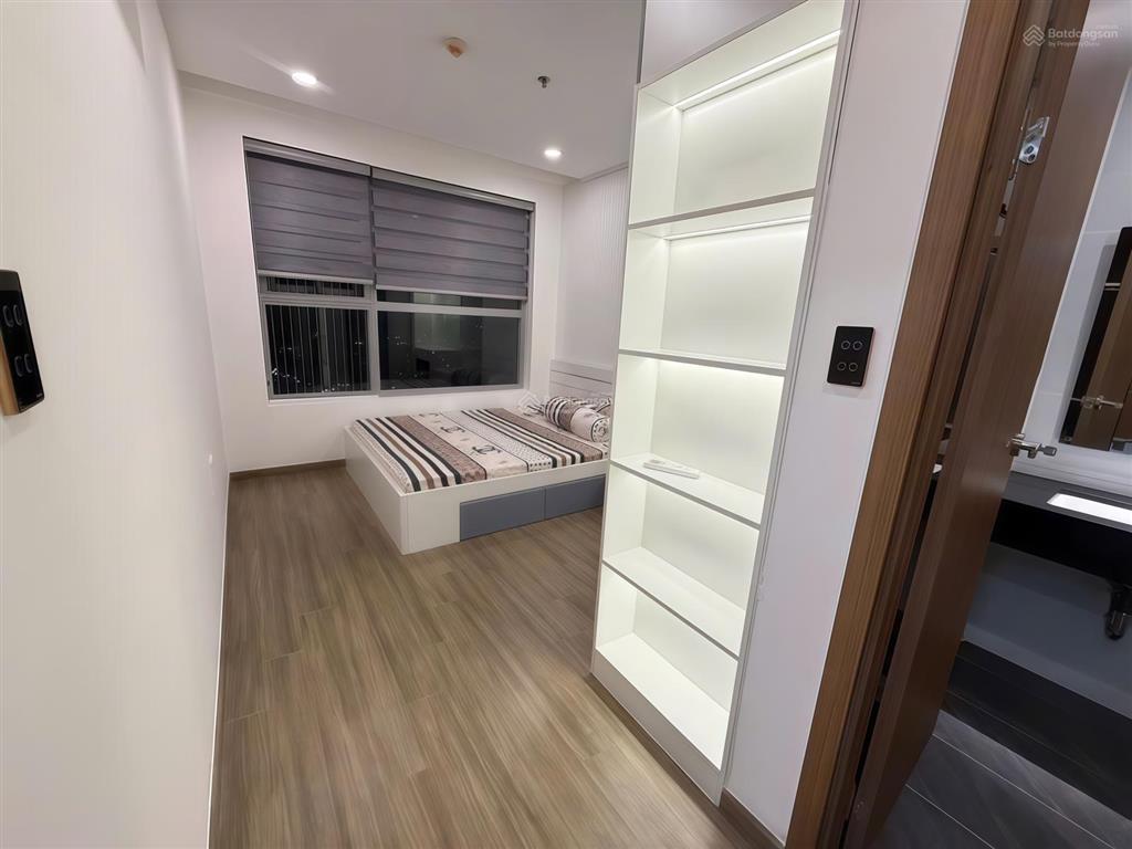 Căn hộ 155 nguyễn chí thanh q.5 chủ cần ra nhanh giá 1 tỷ 970tr,dt 64m2, 2pn/2wc, sổ sẵn, đầy đủ nt
