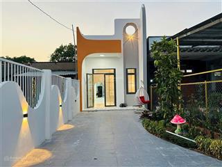 Nh thanh lý nhà 1/ trên trục đường võ văn tần,phường 4,tt.tân an, long an