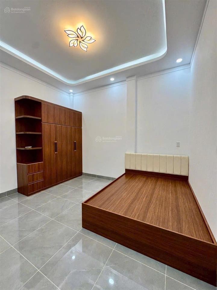 Nh thanh lý nhà hẻm 1/ đường đoàn nguyễn tuấn gần chợ hưng long  bình chánh