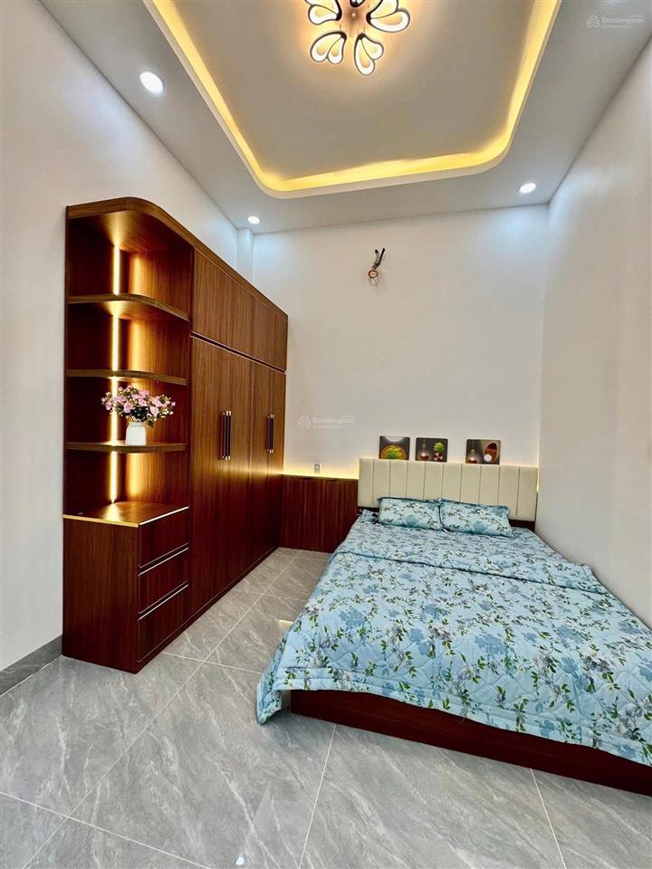 Nh thanh lý nhà hẻm 1/ đường đoàn nguyễn tuấn gần chợ hưng long  bình chánh